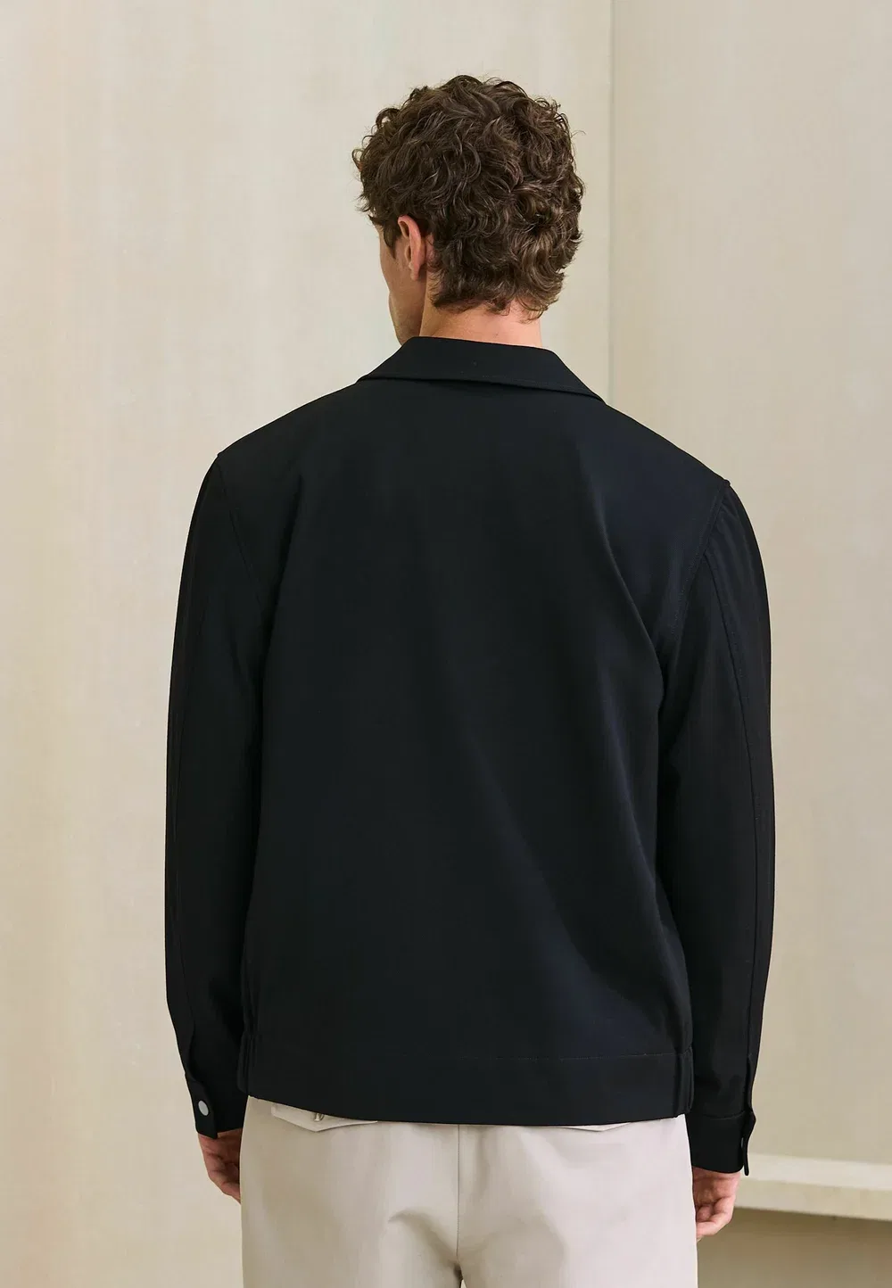 Куртка прямого кроя - модель motionflex smart twill zip shacket - легкая куртка Next, Black — фото 2