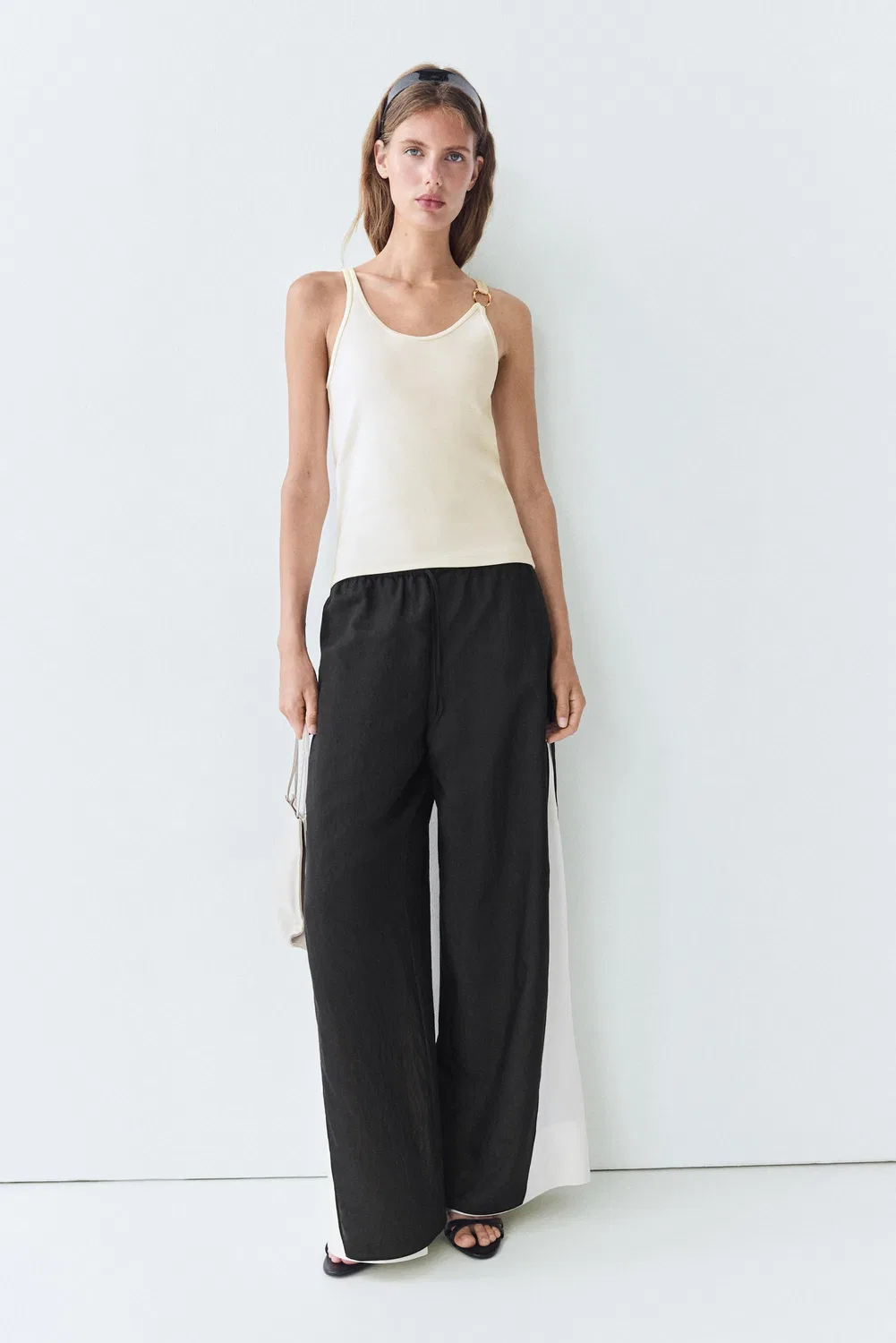 Брюки-комбинезон Massimo Dutti, свободные, черный — фото 4