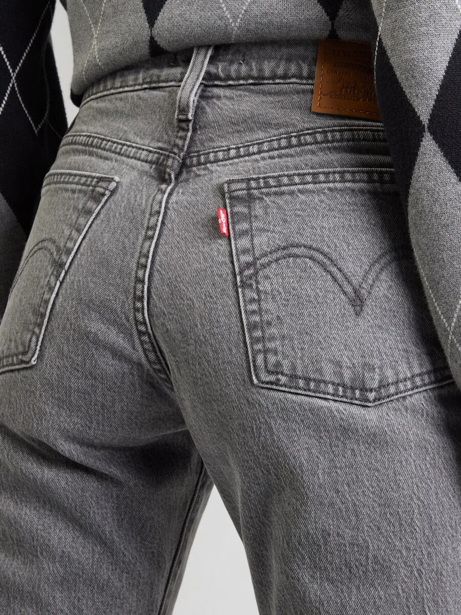 Джинсы LEVI'S Regular 'WEDGIE SLIM' серого цвета — фото 2