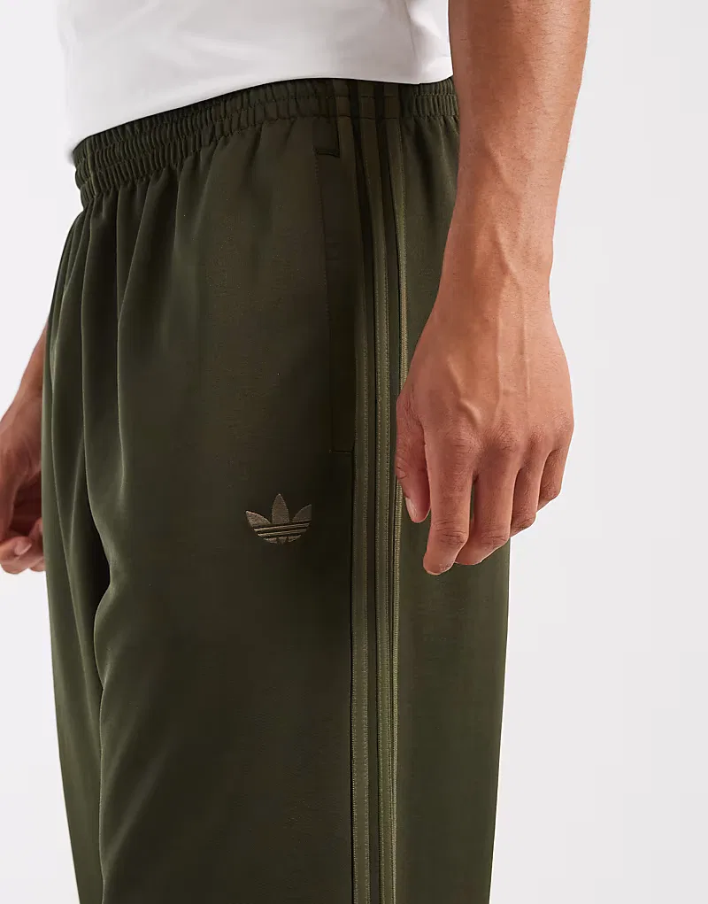 Свободные спортивные брюки ночного карго Adidas Originals Adicolor — фото 2