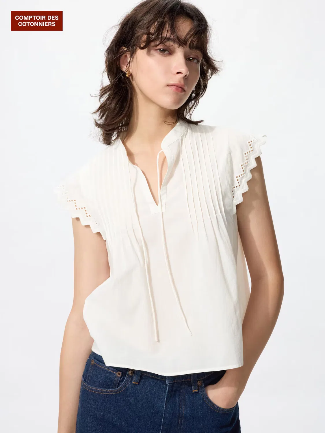 Блузка Uniqlo, без рукавов, кремовый
