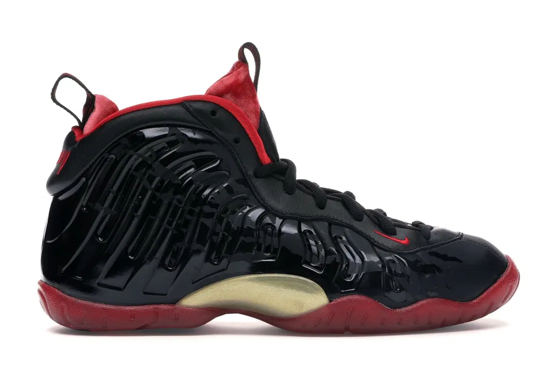 Детские кроссовки на Хэллоуин с принтом Dracula Nike, Black/University Red-Metallic Gold