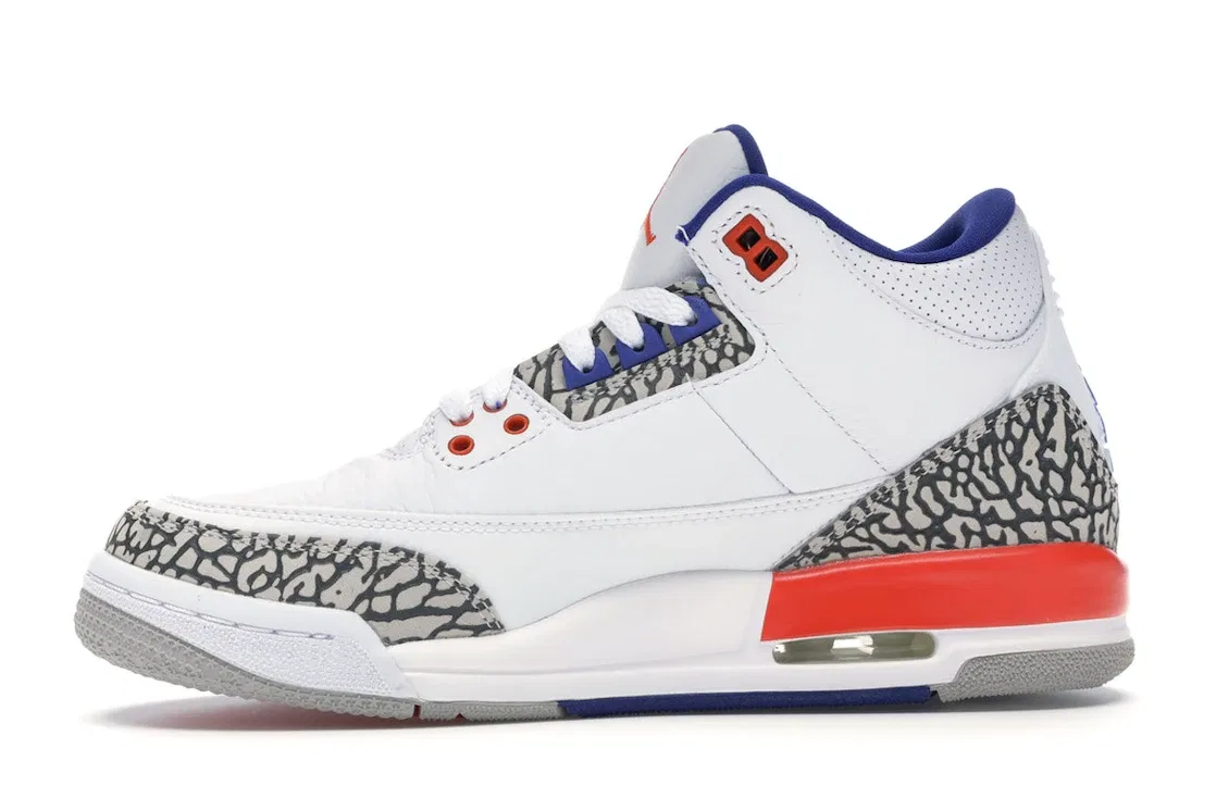 Детские кроссовки с принтом слоновой кости Jordan 3 Retro Jordan, White/Old Royal-University Orange-Tech Grey — фото 3