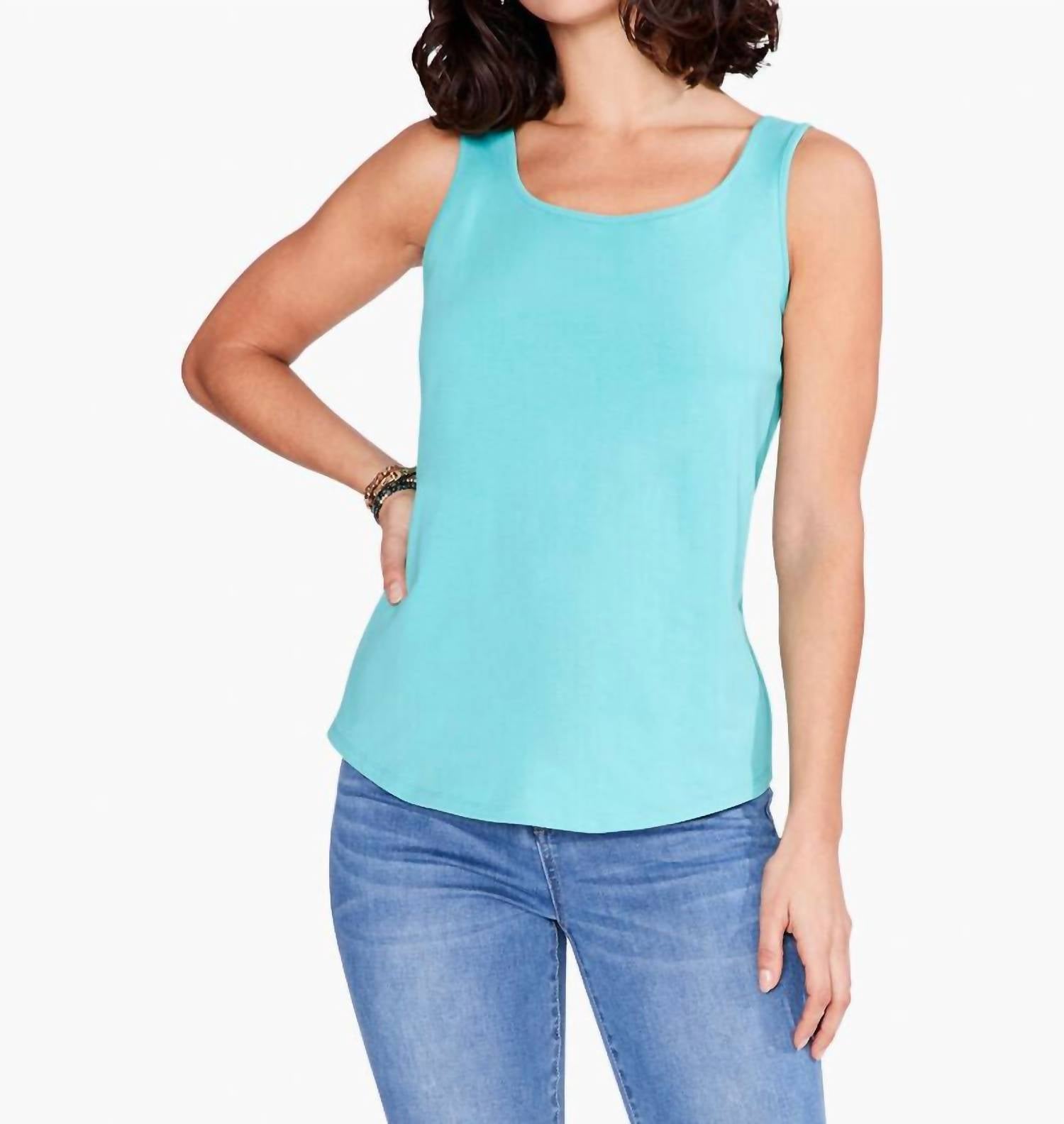 

Рубашка Tail Perfect Майка в цвете Aqua Nic + Zoe