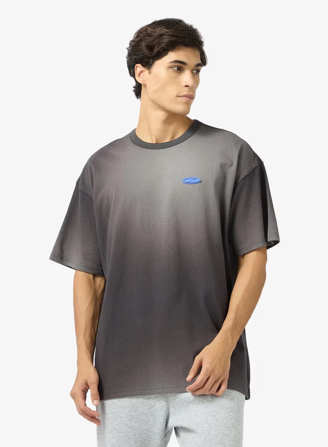 Футболка с принтом NSW Premium Essential Wash Nike, антрацитовый