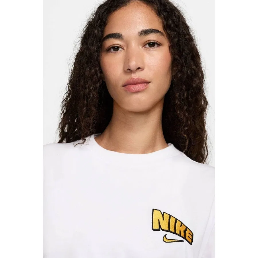 Женская футболка свободного кроя с графическим принтом на спине Sportswear Loose Fit Graphic Backprint Cotton T-Shirt Nike, Белый — фото 3
