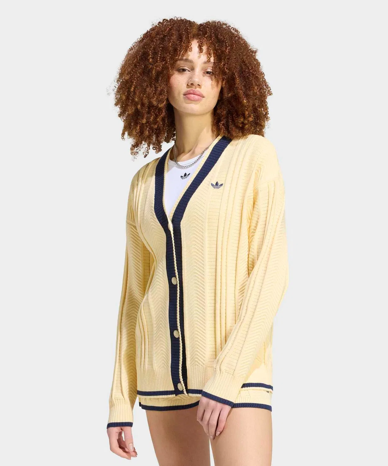 Женский кардиган свободного кроя с V-образным вырезом, модель Cable Knit Cardigan Adidas, Light Yellow