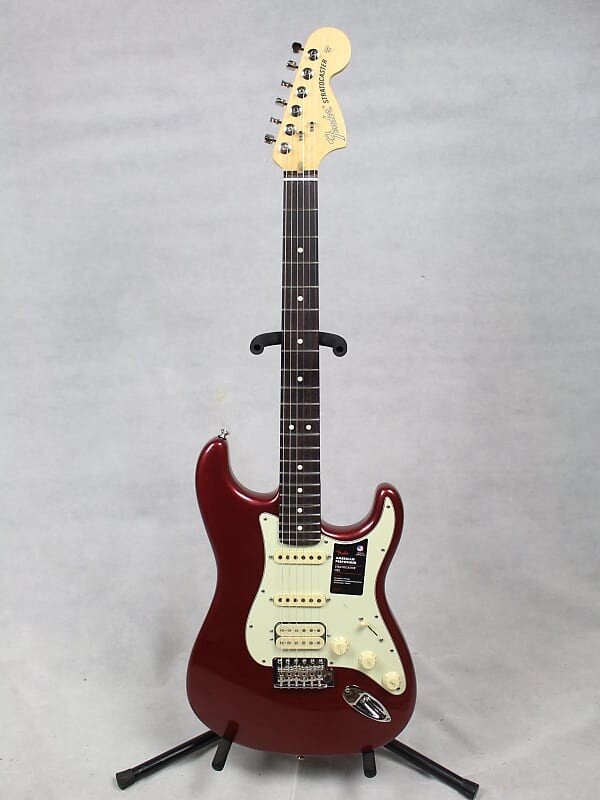 

Накладка на гриф Fender American Performer Stratocaster HSS из палисандра, баклажан с сумкой Performer Strat HSS