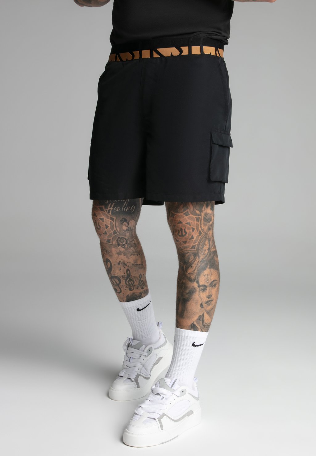 

Низ купальника CARGO SIKSILK, черный