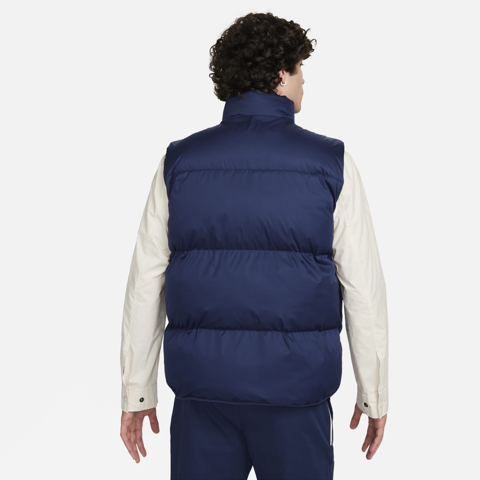 Жилет Nike Sportswear Club PrimaLoft темно-синий — фото 2