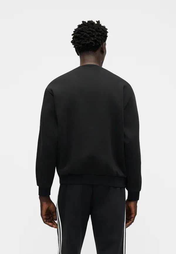 Свитшот Crew Adidas Originals, белый — фото 3