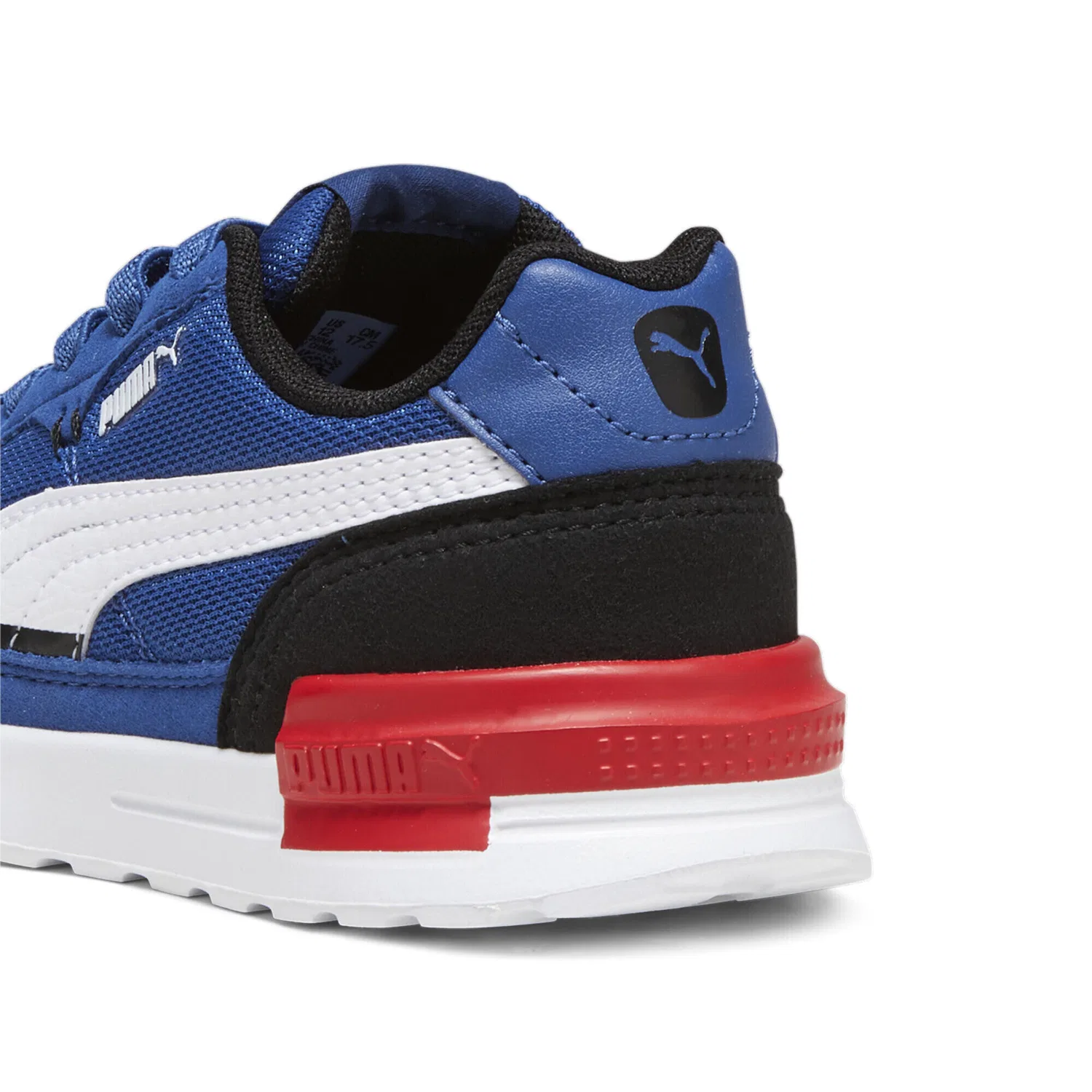 Детские кроссовки с повседневным дизайном Graviton Sneakers Puma, Blau — фото 2