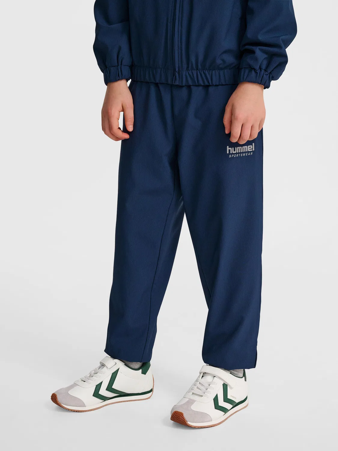 Детские брюки свободного кроя с боковыми карманами Hmljr Loose Hummel, Blau Navyblau Gletscherblau