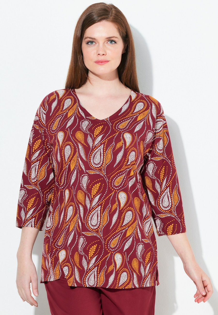 

Пижамный топ Ulla Popken PAISLEY PRINT 3/4 SLEEVE, Dark Cherry Red/Red