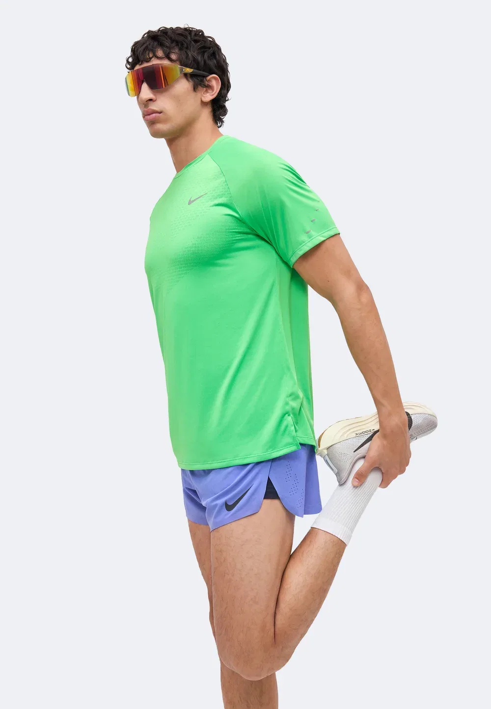 Stride - спортивная футболка Nike Performance, Green Spark — фото 4