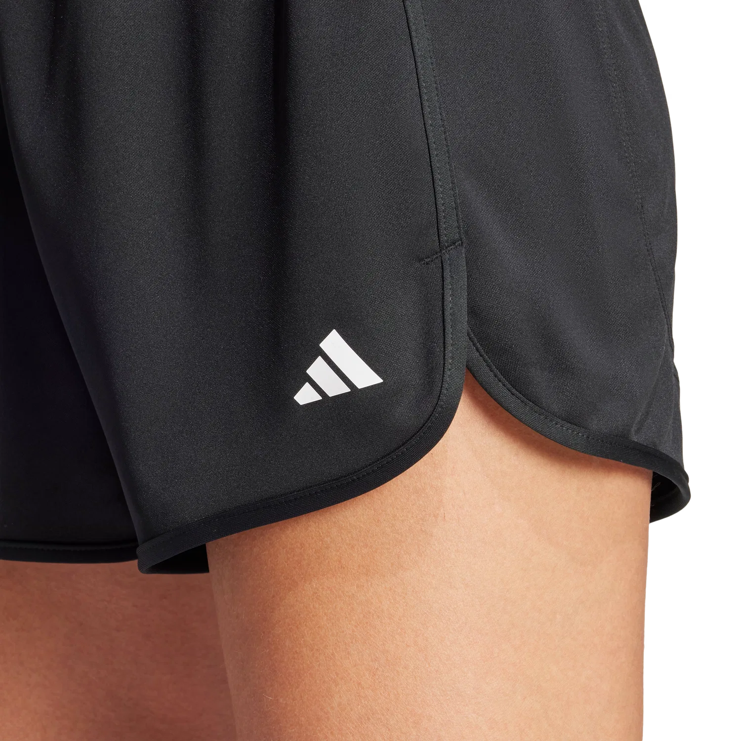Женские спортивные шорты Regular Fit Adidas, черный — фото 4