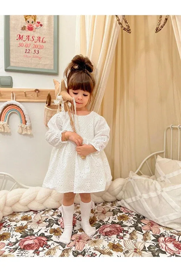 Детское платье для девочек с принтом Off-White floral patterned lace fabric long-sleeved girl's dress with bow detail for baby girls Penu Baby Kids, Ecru — фото 2