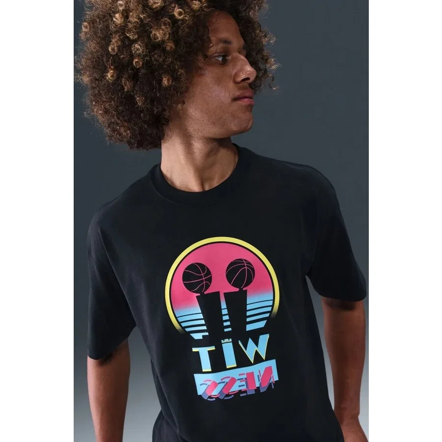 Футболка с графическим принтом LeBron 'Miami Twice' Tee Max90 Loose Fit Nike, Черный