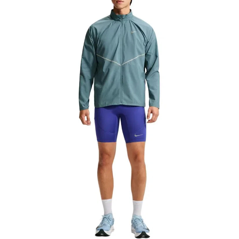 Мужская беговая куртка с капюшоном Nike MILER, Smoke Blue — фото 4