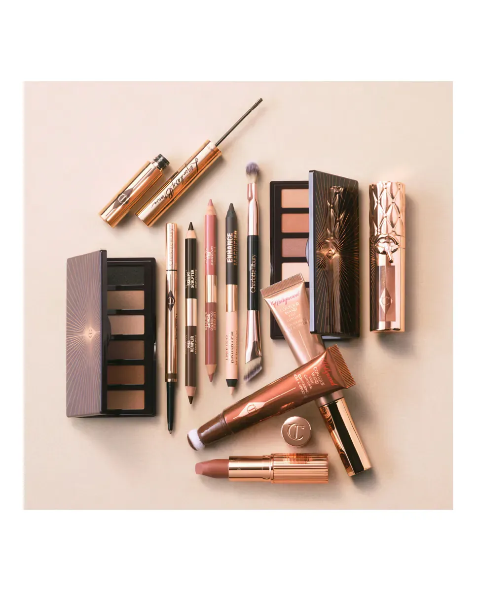 Кисть для макияжа Super Nudes Shapewear Charlotte Tilbury — фото 2