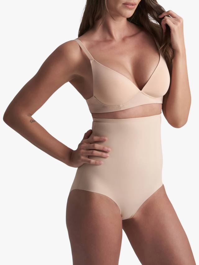 

Скульптурирующие высокие трусики Bye Bra, Beige