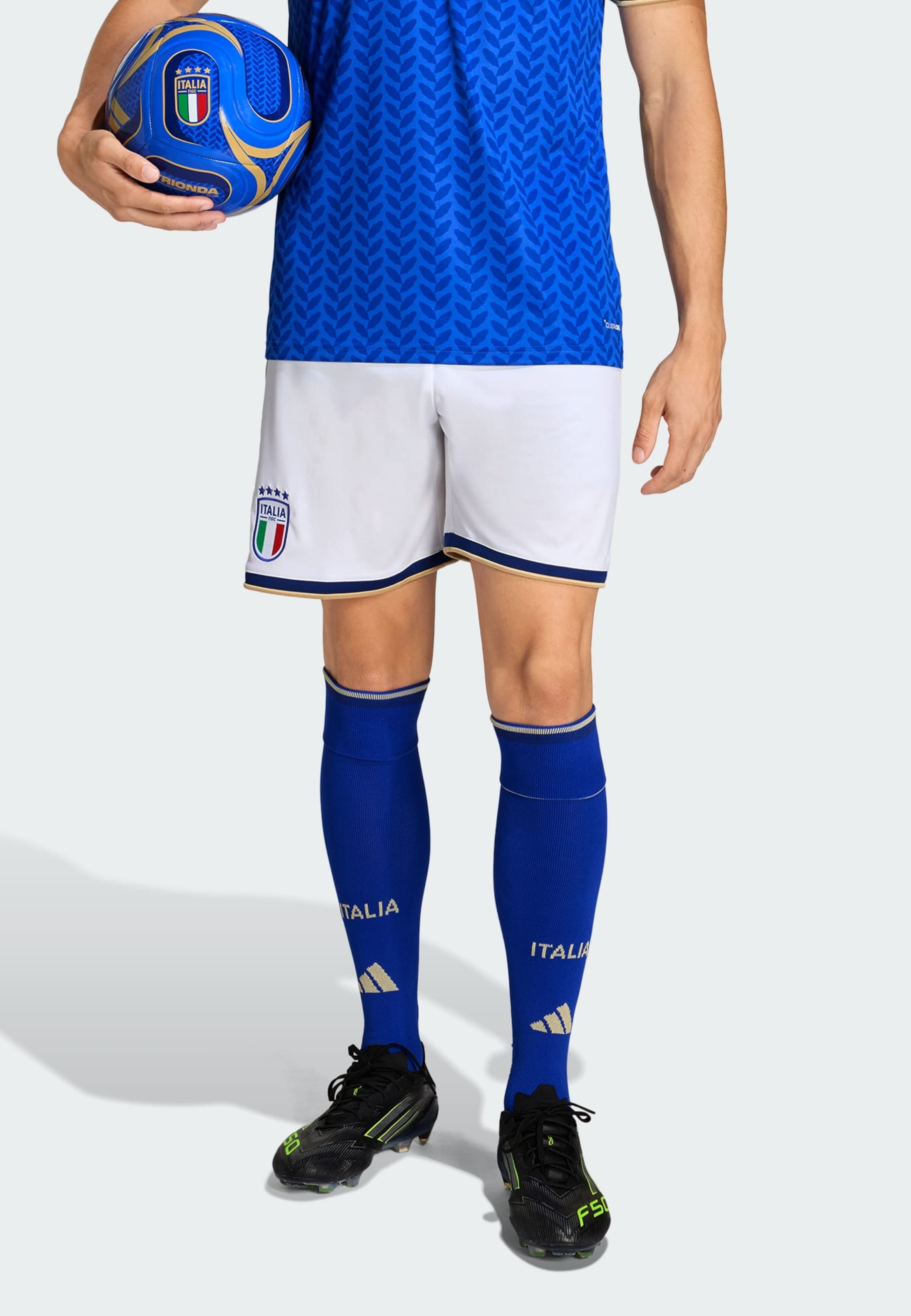 

Adidas Performance Шорты для тренировок Regular 'Italien 26' в белом цвете