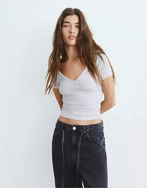 

Серая меланжевая футболка с V-образным вырезом Pull&Bear, Серый, Серая меланжевая футболка с V-образным вырезом Pull&Bear