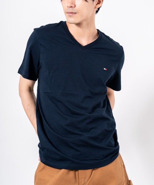 

Футболка унисекс с коротким рукавом и V-образным вырезом TOMMY HILFIGER, темно-синий