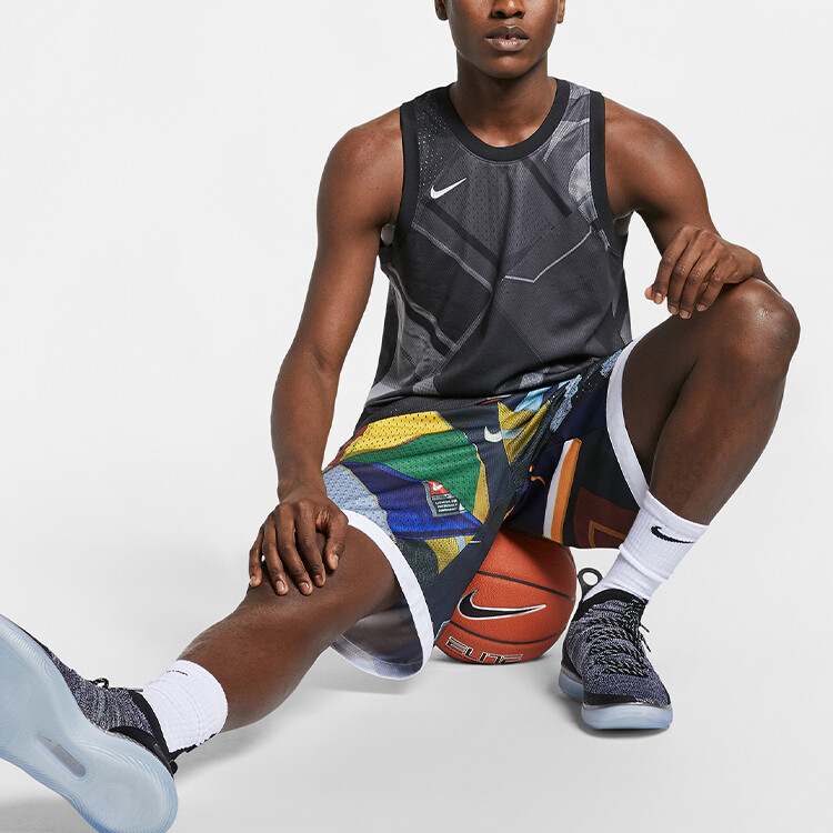 Мужская майка Nike с графическим принтом, черный — фото 2