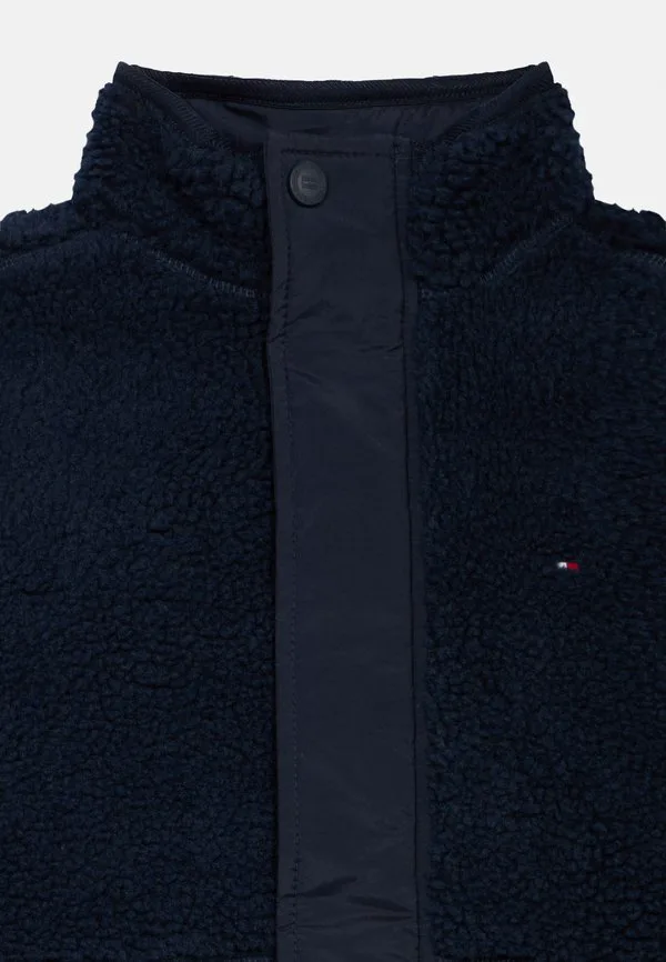 Стеганая куртка-бомбер свободного кроя из плюшевого флиса. Tommy Hilfiger, Dark Night Navy — фото 3