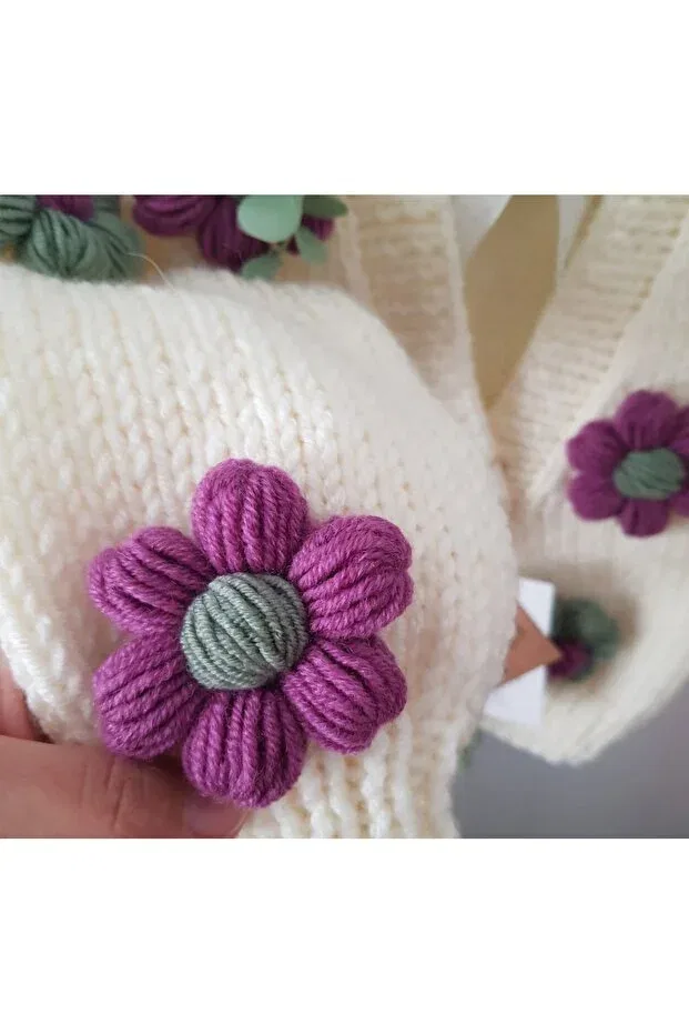Детский кардиган с ручной вышивкой Daisy detailed hand knitted children's cardigan El Örgüsü, White — фото 2