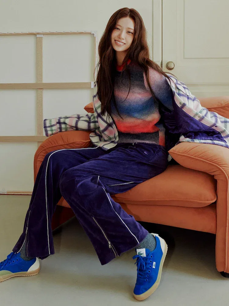 Свитер LACOSTE Multicolor с градиентом