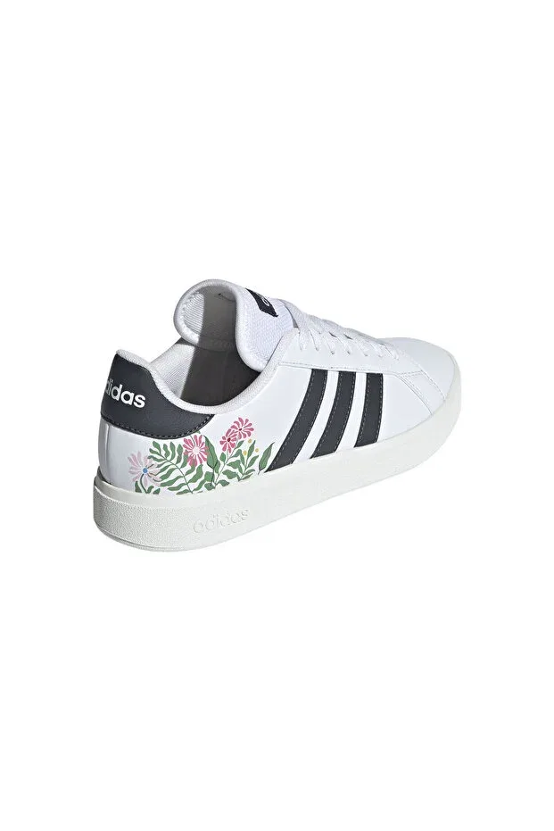 Детские кроссовки для девочек с графическим принтом Adidas, White Pattern — фото 2