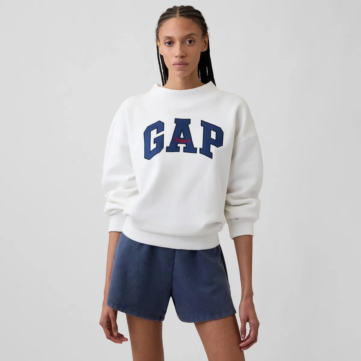 Женский свитшот с круглым вырезом White GAP, Белый — фото 4