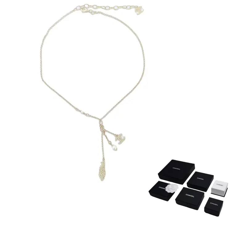 

CC стеклянные жемчужные ожерелья унисекс gold CHANEL, золотой