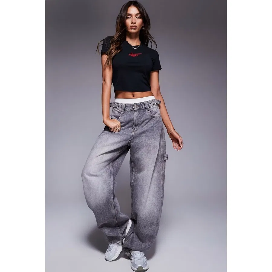 Женская футболка с цветочным принтом Chill Valentines Day Baby Crop Nike, Черный — фото 4