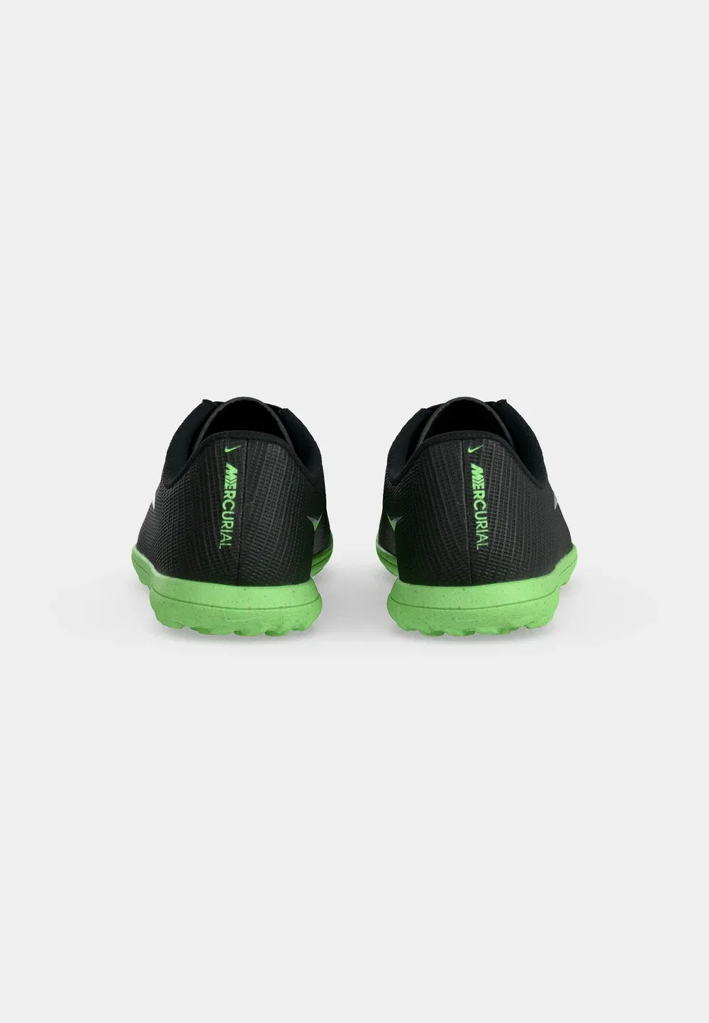 Mercurial Vapor 17 Club TF - футбольные бутсы для искусственных газонов Nike Performance, Black/Illusion Green — фото 4