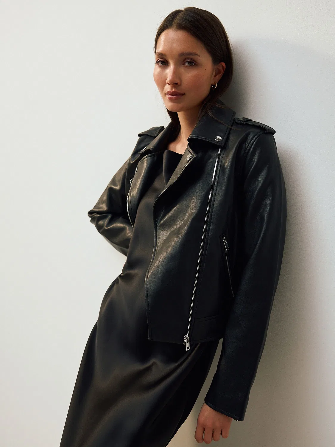 Куртка кожаная, байкерская, Black Faux Leather Biker Jacket Next, черный — фото 3