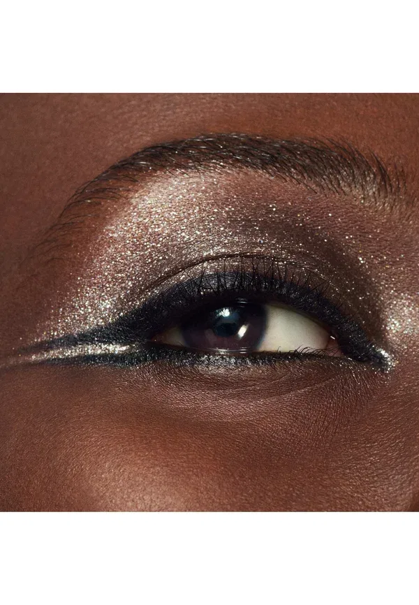 Жидкие тени Dazzleshadow Liquid Eyeshadow Mac, Champagne Trail, 4.4 мл, цвет champagne trail — фото 4