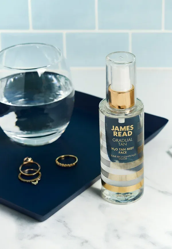 Спрей для автозагара H2O - автозагар для лица 100 мл James Read — фото 4