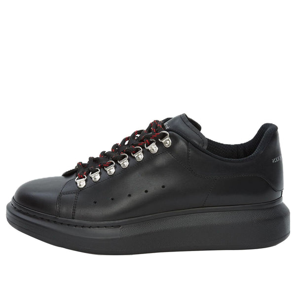 

Кроссовки oversized sneaker with hook eyelets 'black' Alexander Mcqueen, черный