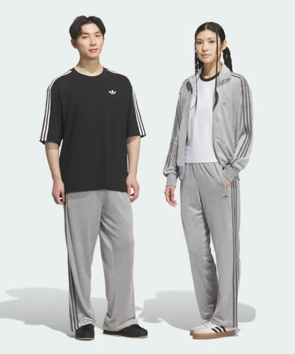 Тренировочные штаны Firebird Velour Track Pants от Adidas, светло-оникс — фото 3