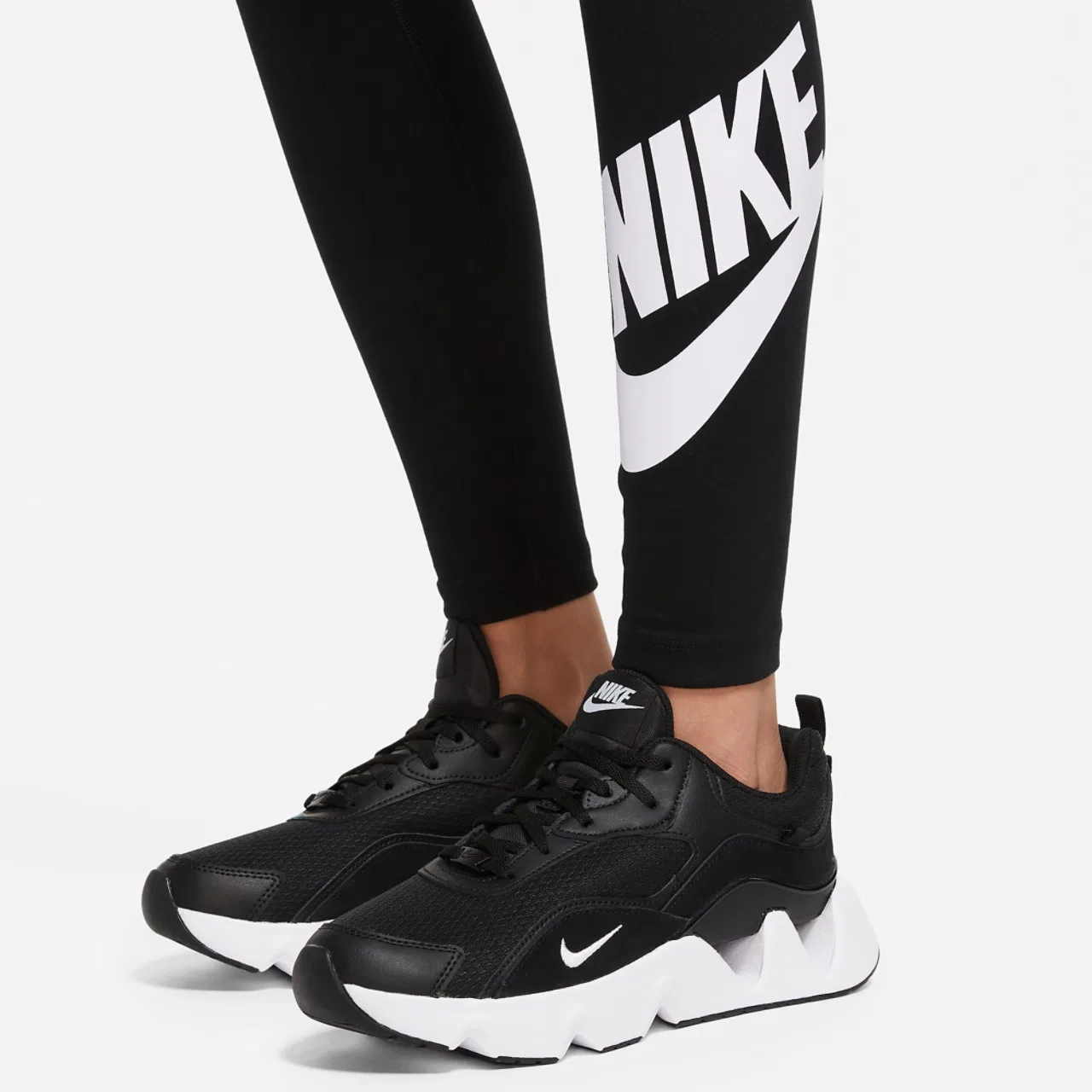 Женские леггинсы NSW Classic Graphic HR Futura Nike, черный/белый — фото 3