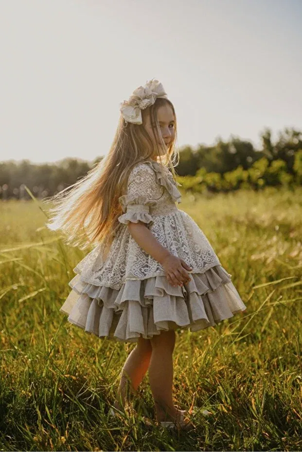 Детское платье для девочек кружевное с короной Mialora, Beige — фото 2