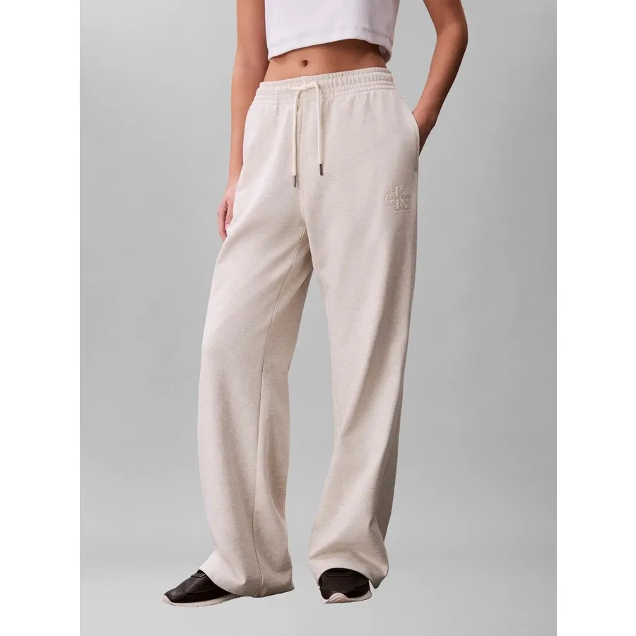 Спортивные штаны Calvin Klein Embossed Monologo Te, Серый — фото 4