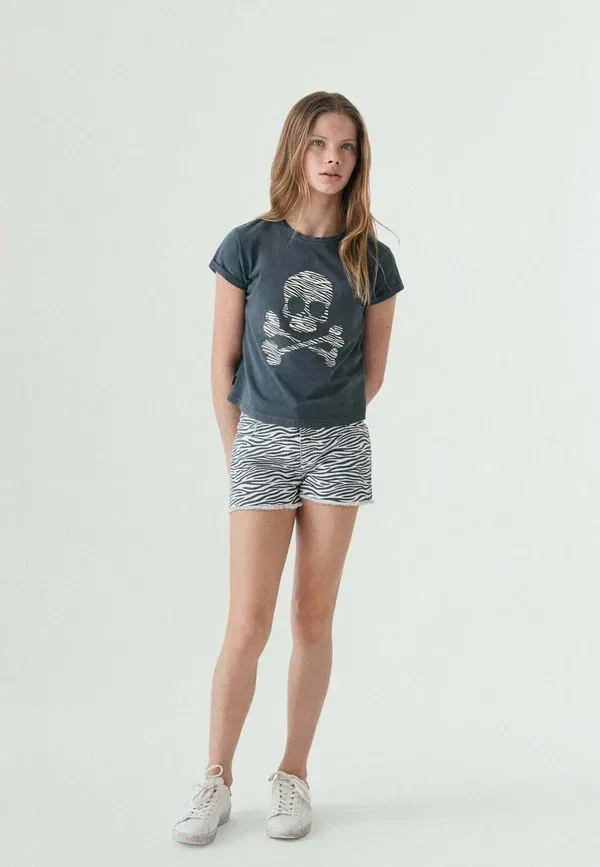 Футболка с принтом Zebra skull tee girls, Scalpers, anthracite, антрацит