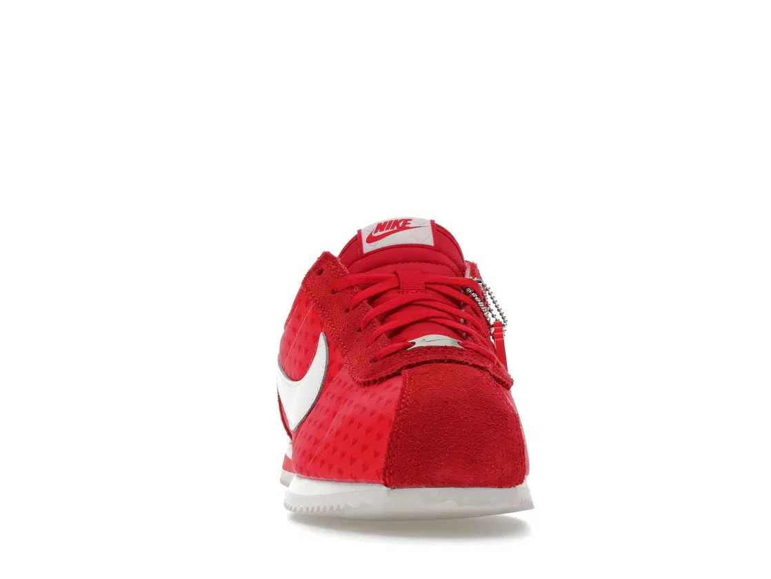 Детские Кроссовки Lifestyle Nike Cortez, Light Crimson/Summit White/Fire Red/Dark Team Red/Pink Foam — фото 2