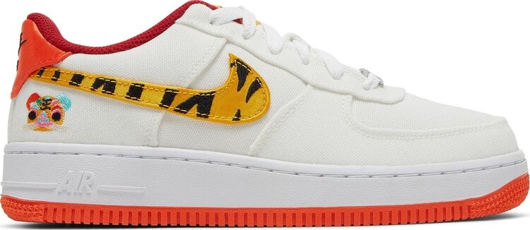 

Кроссовки Nike Air Force 1 '07 LV8 GS 'Year of the Tiger', белый