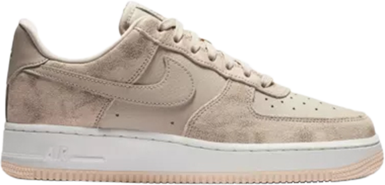 Кроссовки Nike Wmns Air Force 1 Low '07 Premium 'Metallic Red Bronze', красный - фото