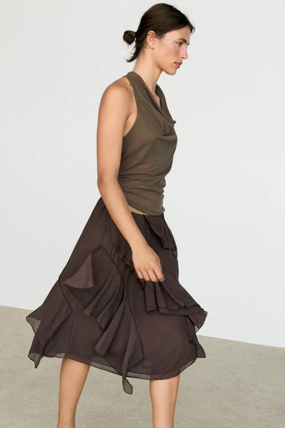 Юбка Massimo Dutti, миди, шоколадный с оборками — фото 3